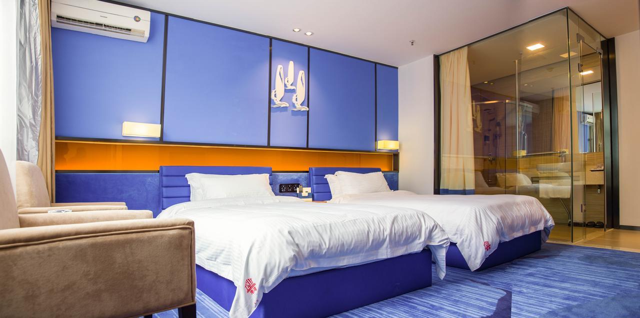 The Harbour Hotel Canton Esterno foto